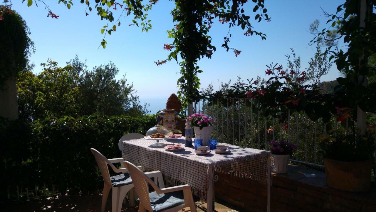 Casa Il Faro Villa Con Piscina Castelmola Eksteriør bilde